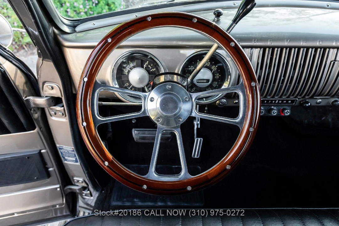 1955 Chevrolet Task Force - Image 22 of 31