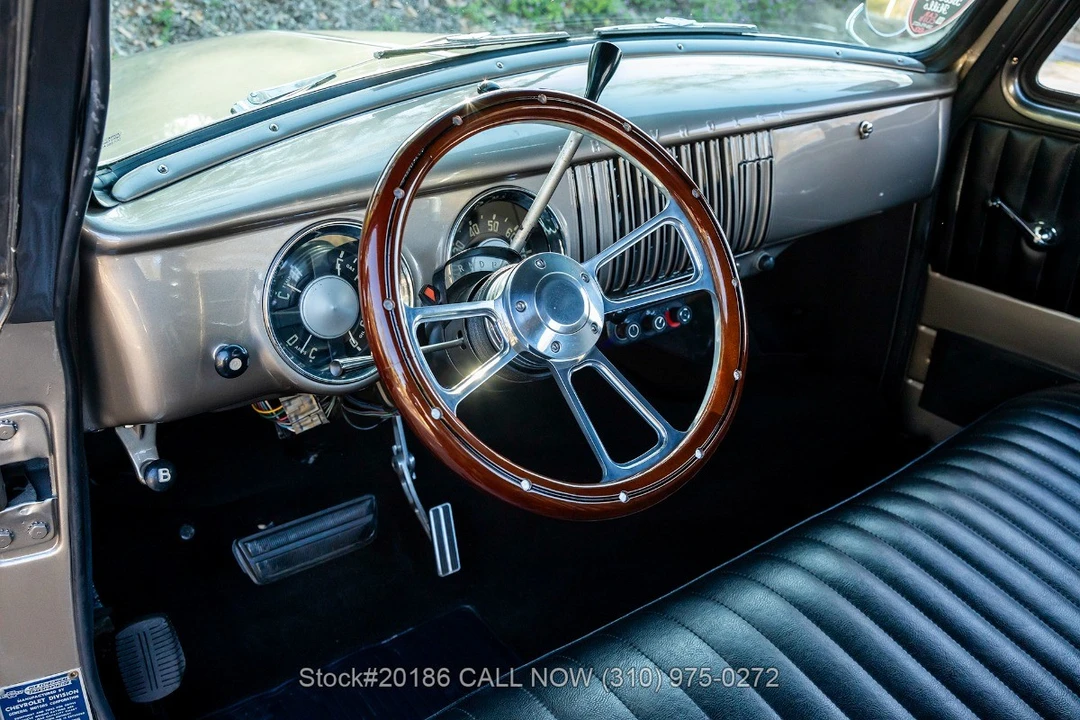 1955 Chevrolet Task Force - Image 21 of 31