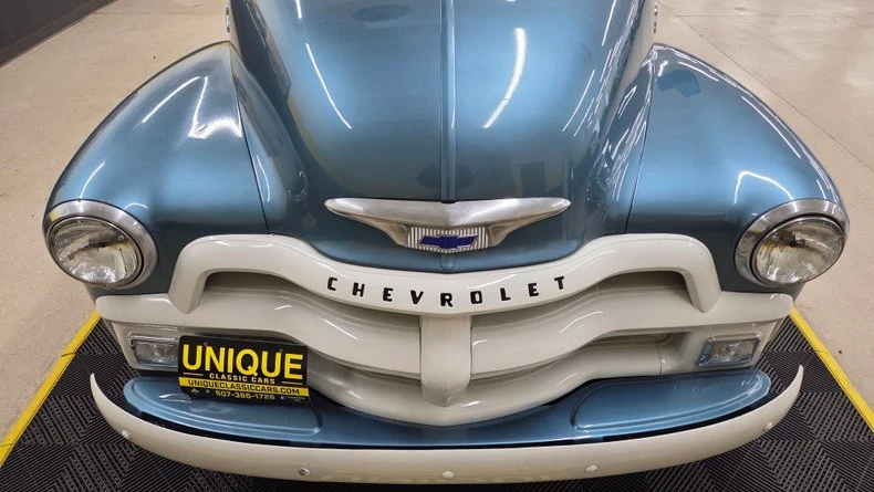 1955 Chevrolet Task Force - Image 21 of 31