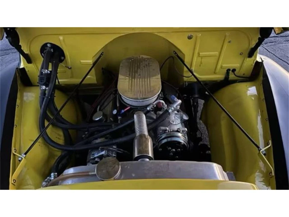 1955 Chevrolet Task Force - Image 3 of 22
