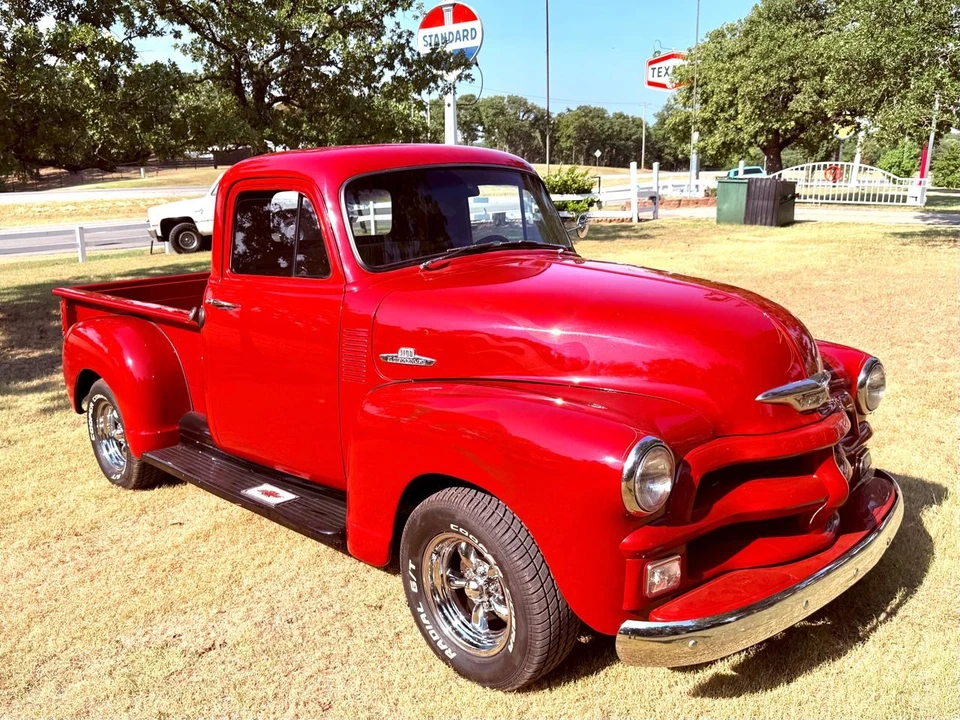 1955 Chevrolet Task Force - Image 2 of 31
