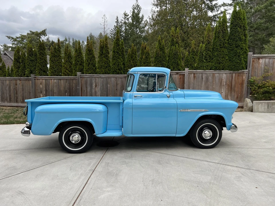 1955 Chevrolet Task Force - Image 24 of 31