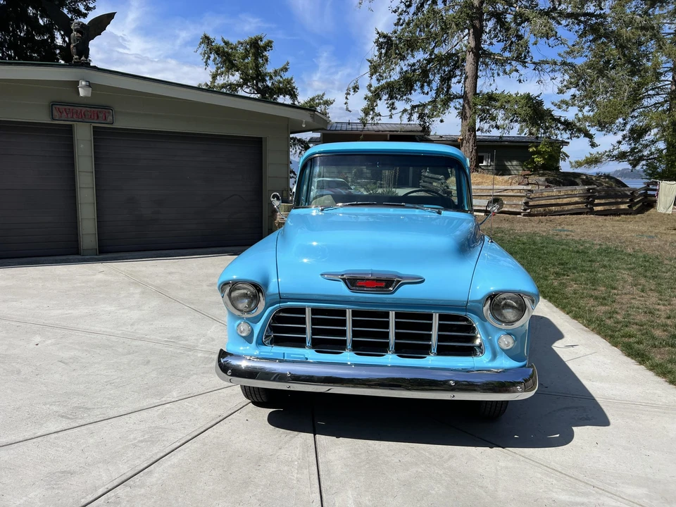 1955 Chevrolet Task Force - Image 4 of 31