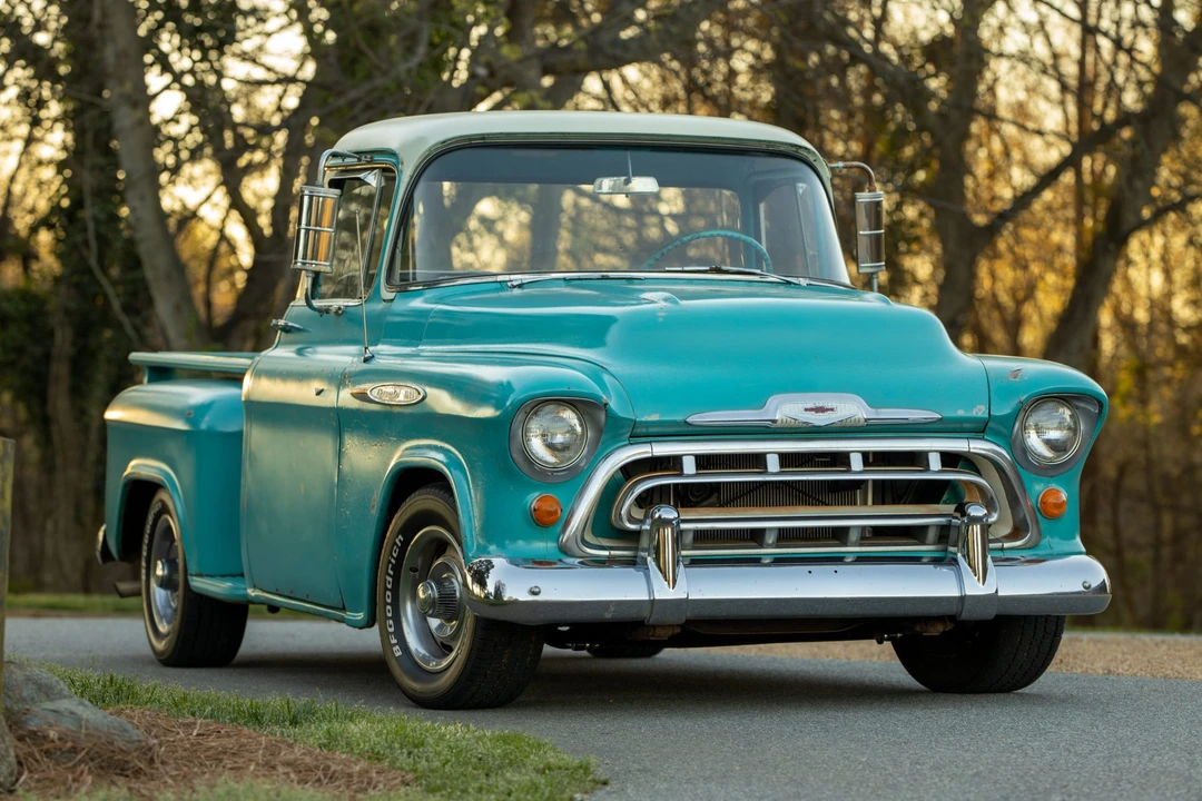 1955 Chevrolet Task Force - Image 20 of 31