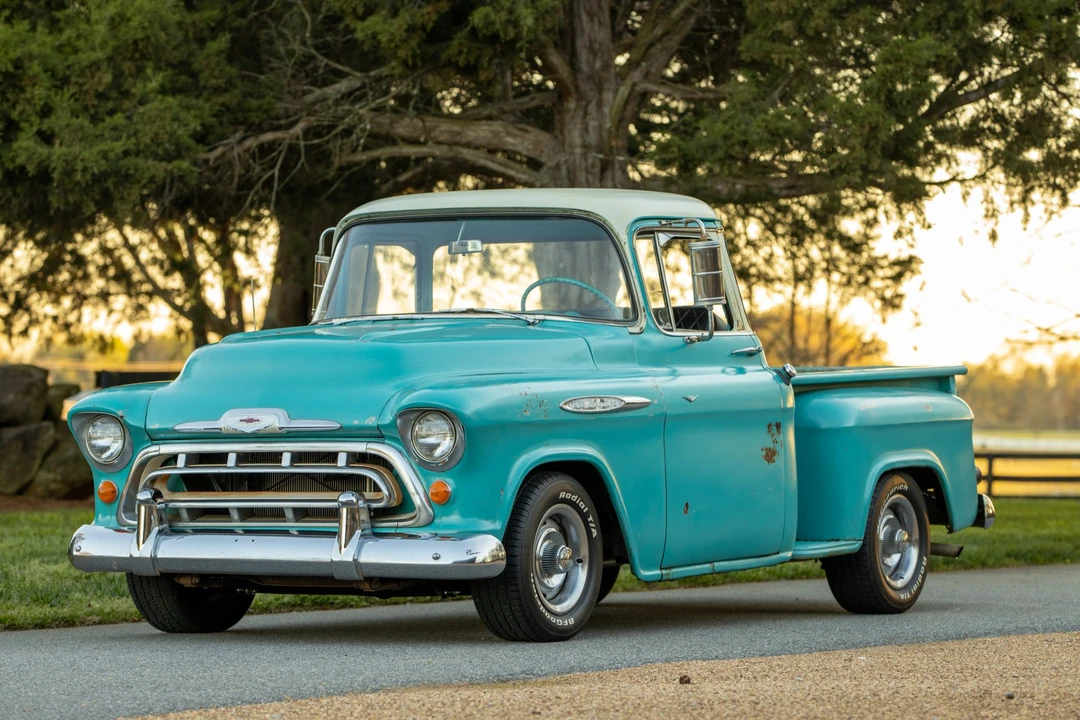 1955 Chevrolet Task Force - Image 5 of 31