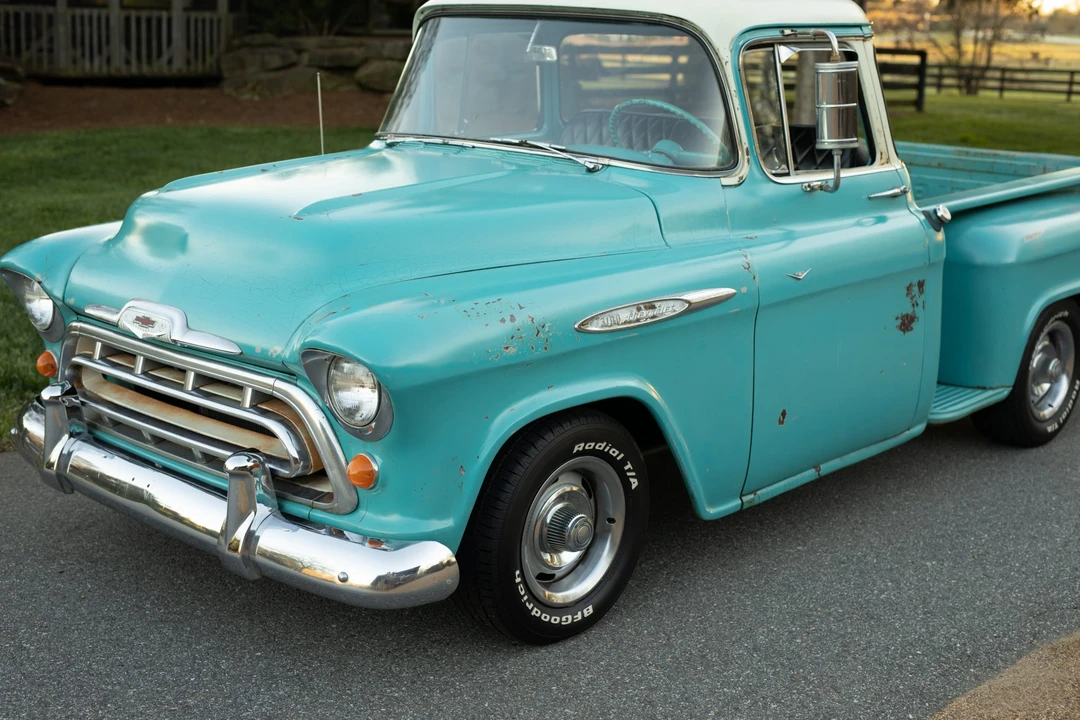 1955 Chevrolet Task Force - Image 28 of 31