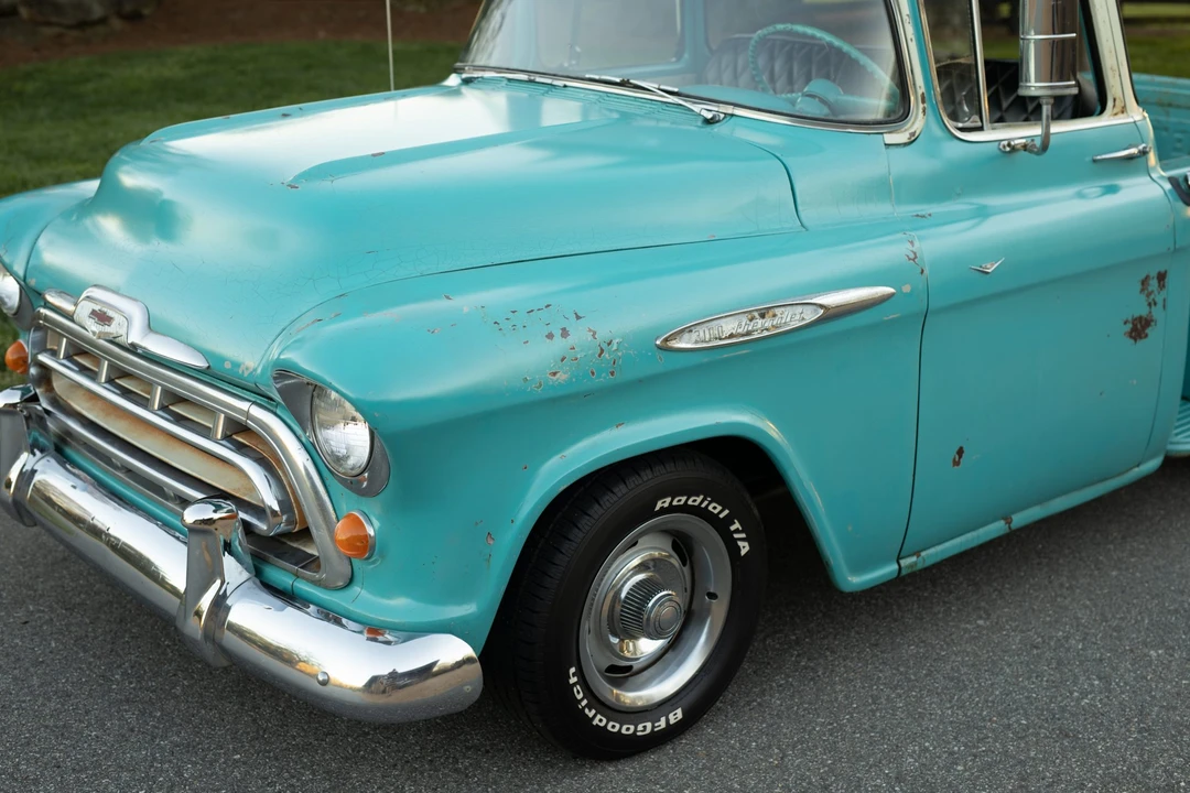 1955 Chevrolet Task Force - Image 29 of 31