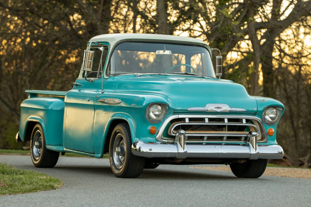 1955 Chevrolet Task Force - Image 19 of 31
