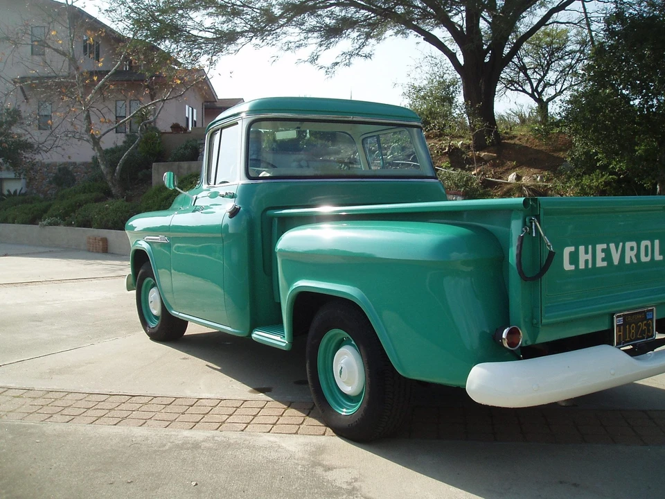 1955 Chevrolet Task Force - Image 21 of 31