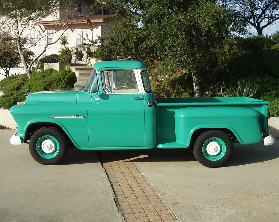 1955 Chevrolet Task Force - Image 20 of 31