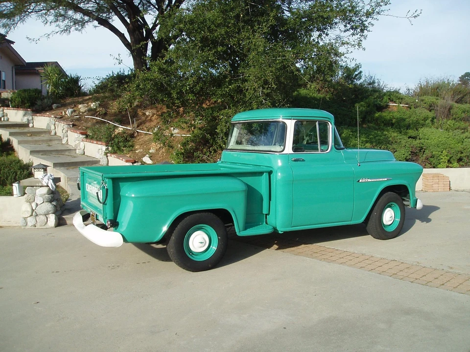 1955 Chevrolet Task Force - Image 11 of 31