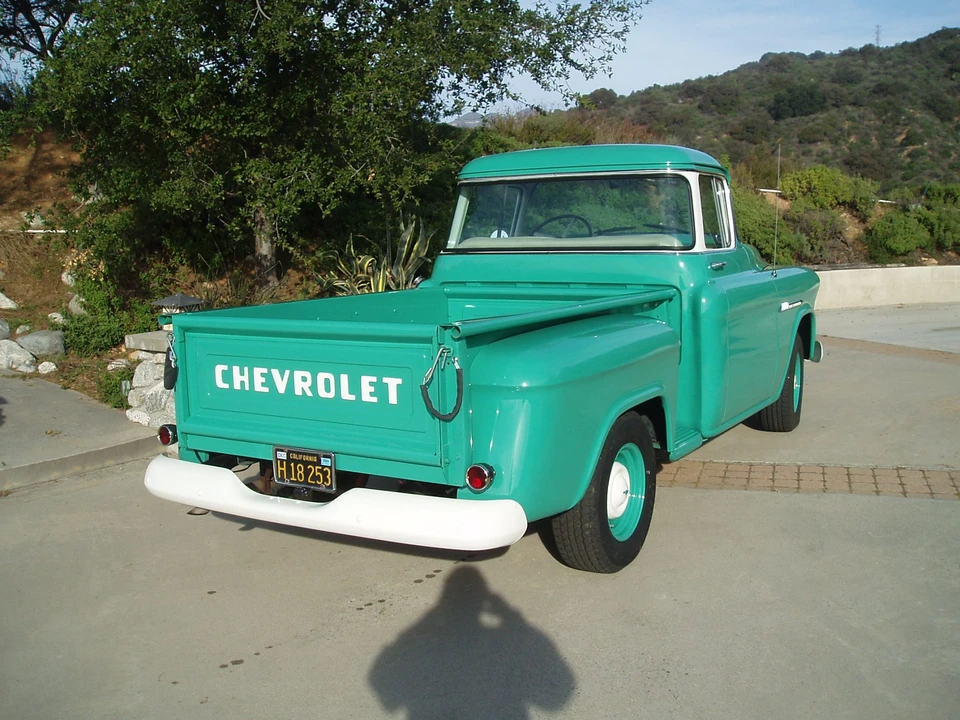 1955 Chevrolet Task Force - Image 14 of 31