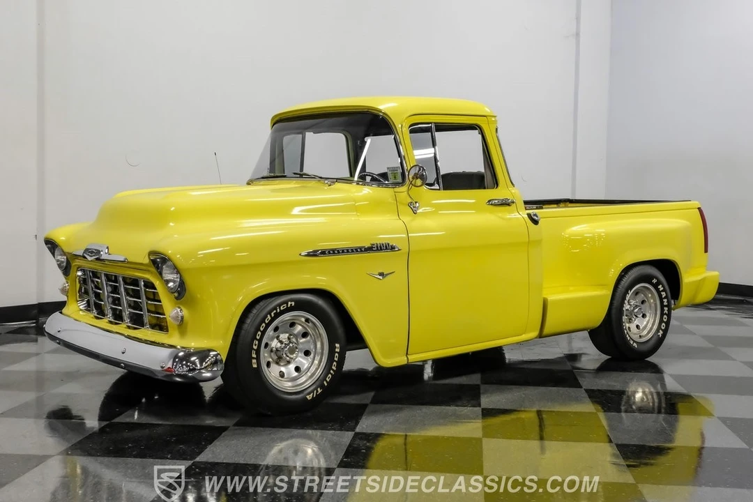 1955 Chevrolet Task Force - Image 6 of 12