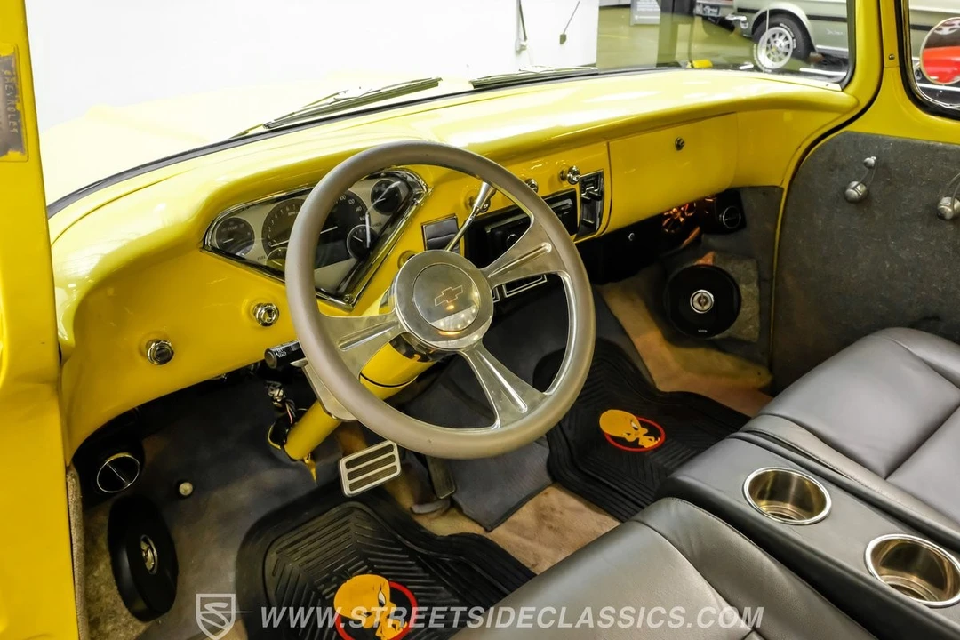 1955 Chevrolet Task Force - Image 4 of 12