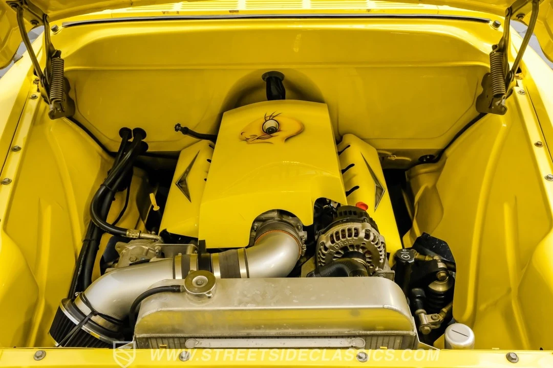 1955 Chevrolet Task Force - Image 3 of 12