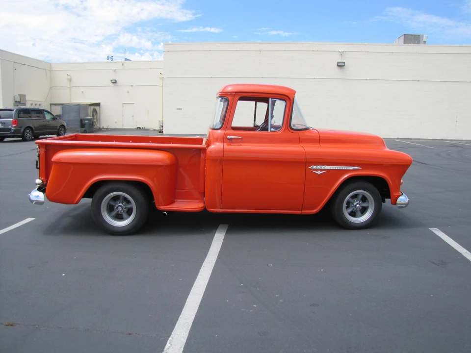 1955 Chevrolet Task Force - Image 6 of 31