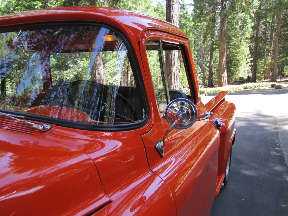 1955 Chevrolet Task Force - Image 29 of 31