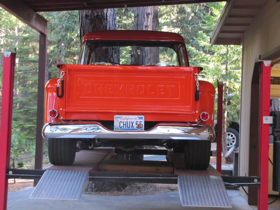 1955 Chevrolet Task Force - Image 15 of 31