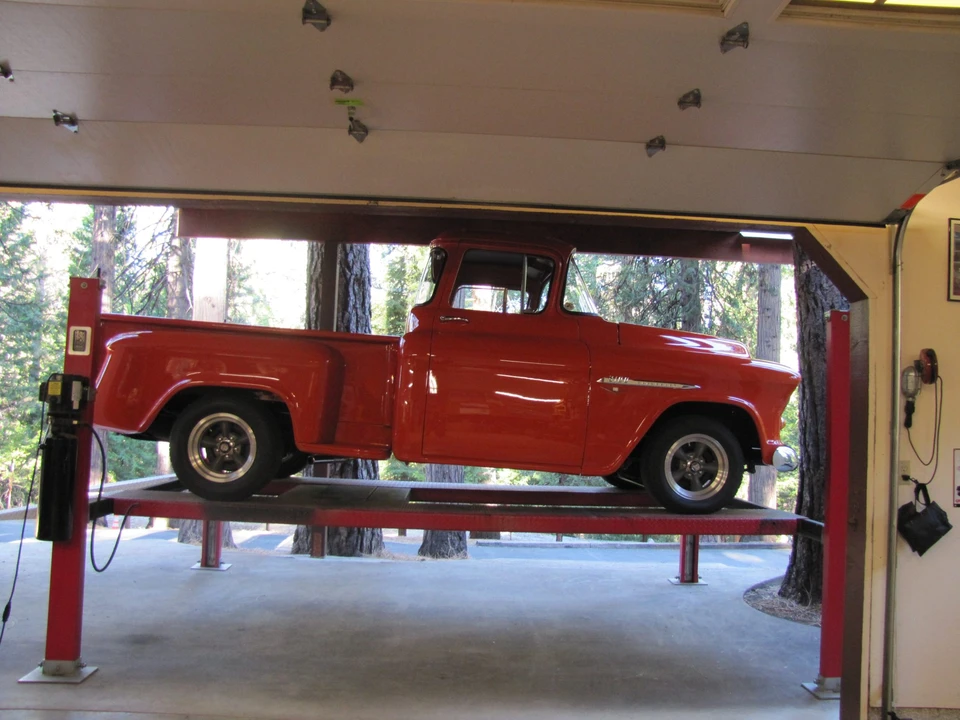 1955 Chevrolet Task Force - Image 16 of 31