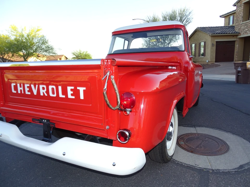 1955 Chevrolet Task Force - Image 23 of 31