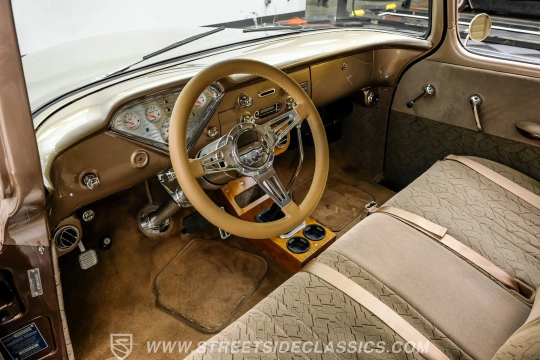 1955 Chevrolet Task Force - Image 4 of 12