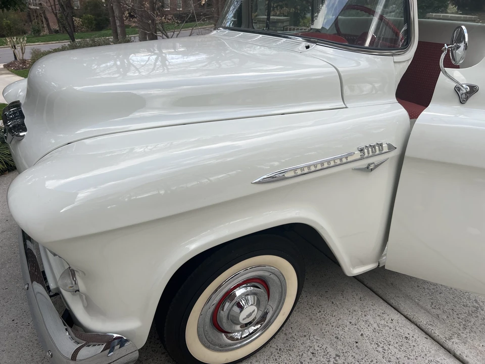 1955 Chevrolet Task Force - Image 30 of 31