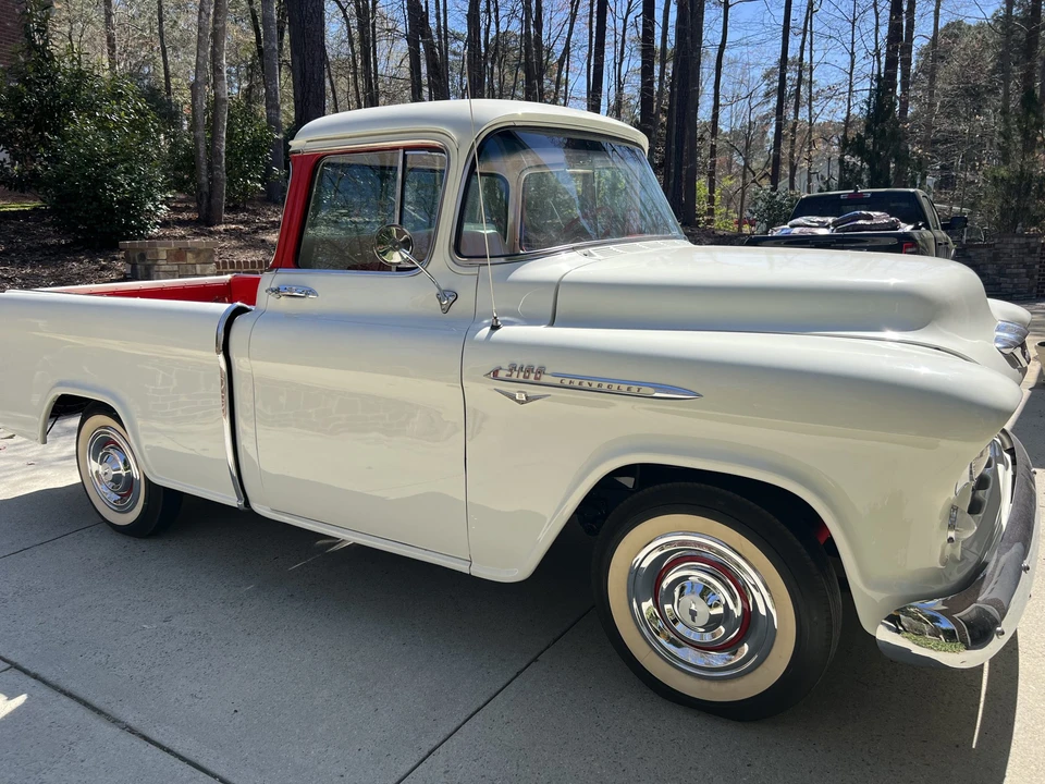 1955 Chevrolet Task Force - Image 15 of 31