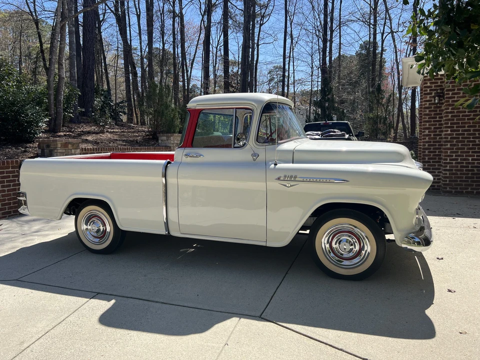 1955 Chevrolet Task Force - Image 6 of 31