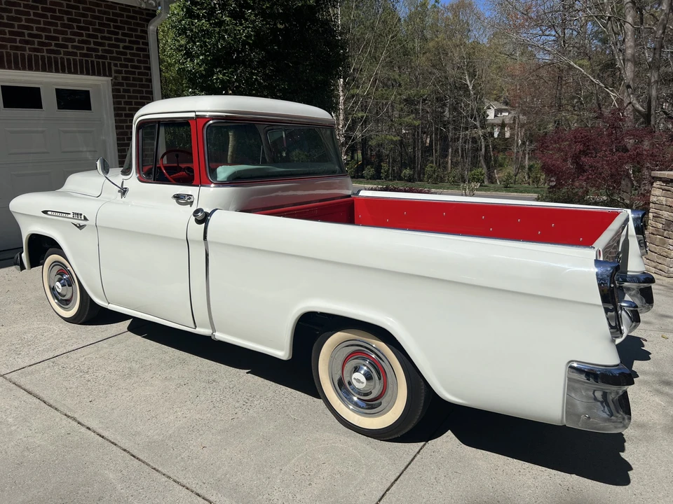 1955 Chevrolet Task Force - Image 12 of 31