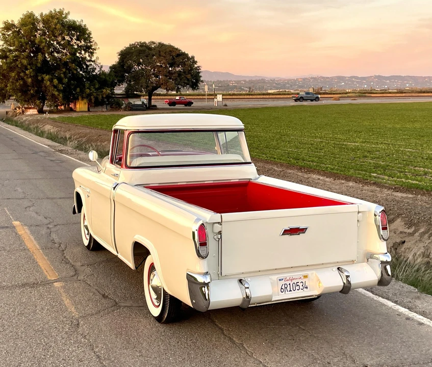 1955 Chevrolet Task Force - Image 12 of 31