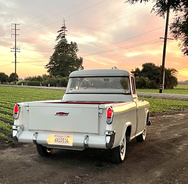 1955 Chevrolet Task Force - Image 15 of 31