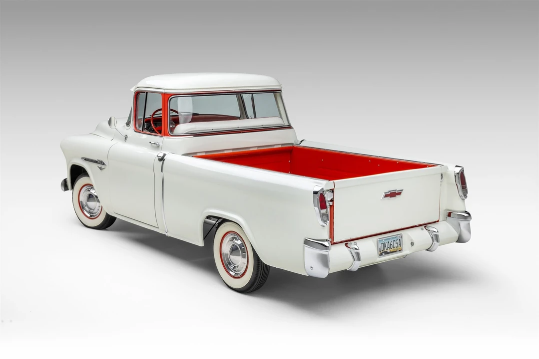 1955 Chevrolet Task Force - Image 20 of 31
