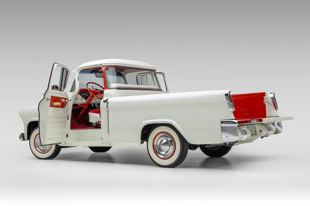 1955 Chevrolet Task Force - Image 23 of 31