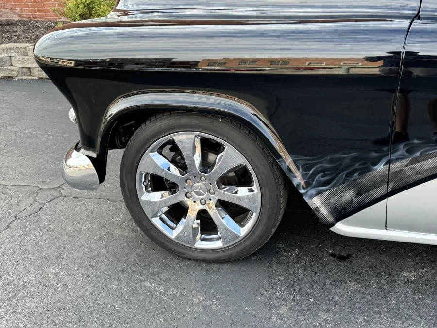 1955 Chevrolet Task Force - Image 6 of 15