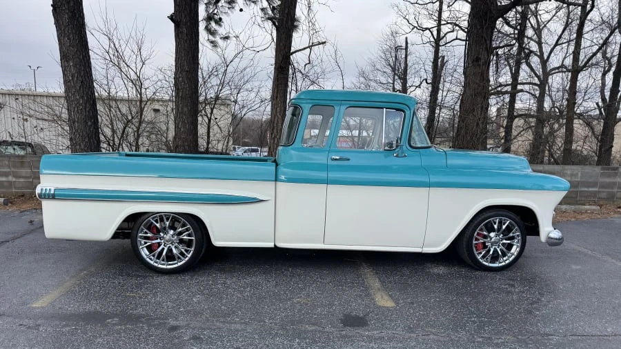 1955 Chevrolet Task Force - Image 8 of 19