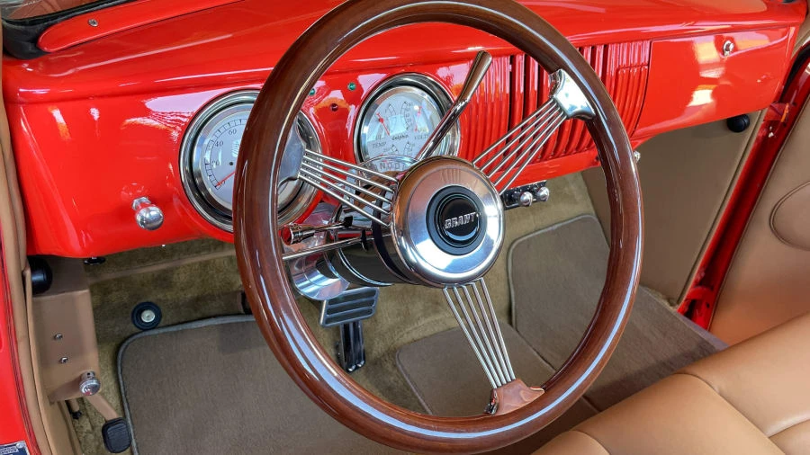 1955 Chevrolet Task Force - Image 5 of 27