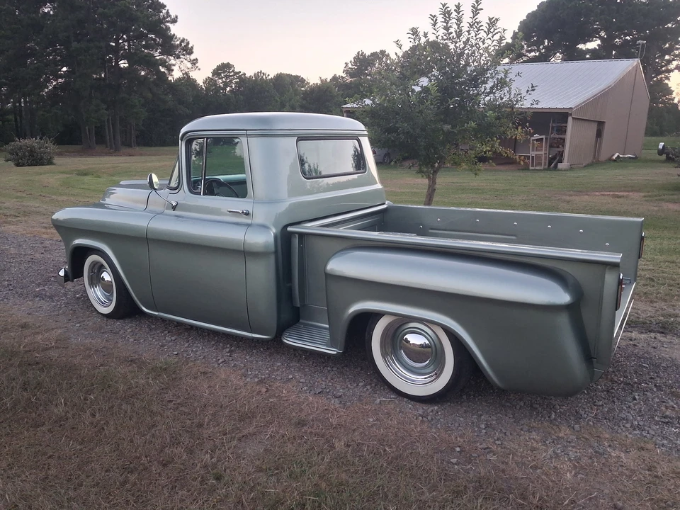 1955 Chevrolet Task Force - Image 14 of 31