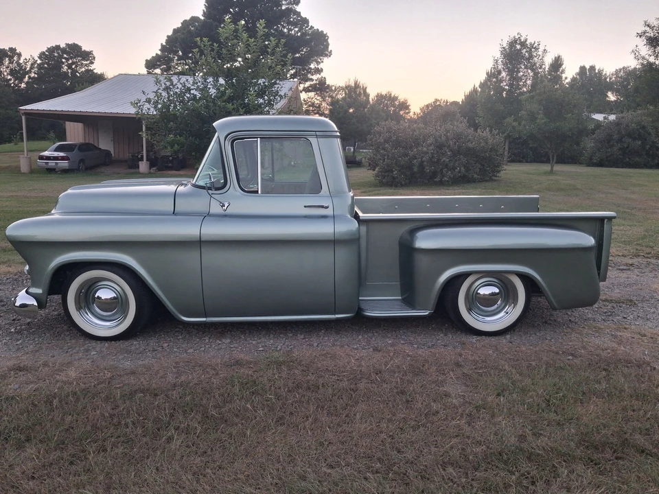 1955 Chevrolet Task Force - Image 15 of 31