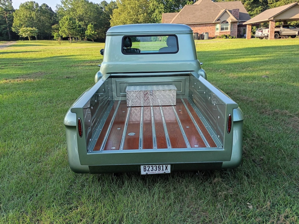 1955 Chevrolet Task Force - Image 5 of 31
