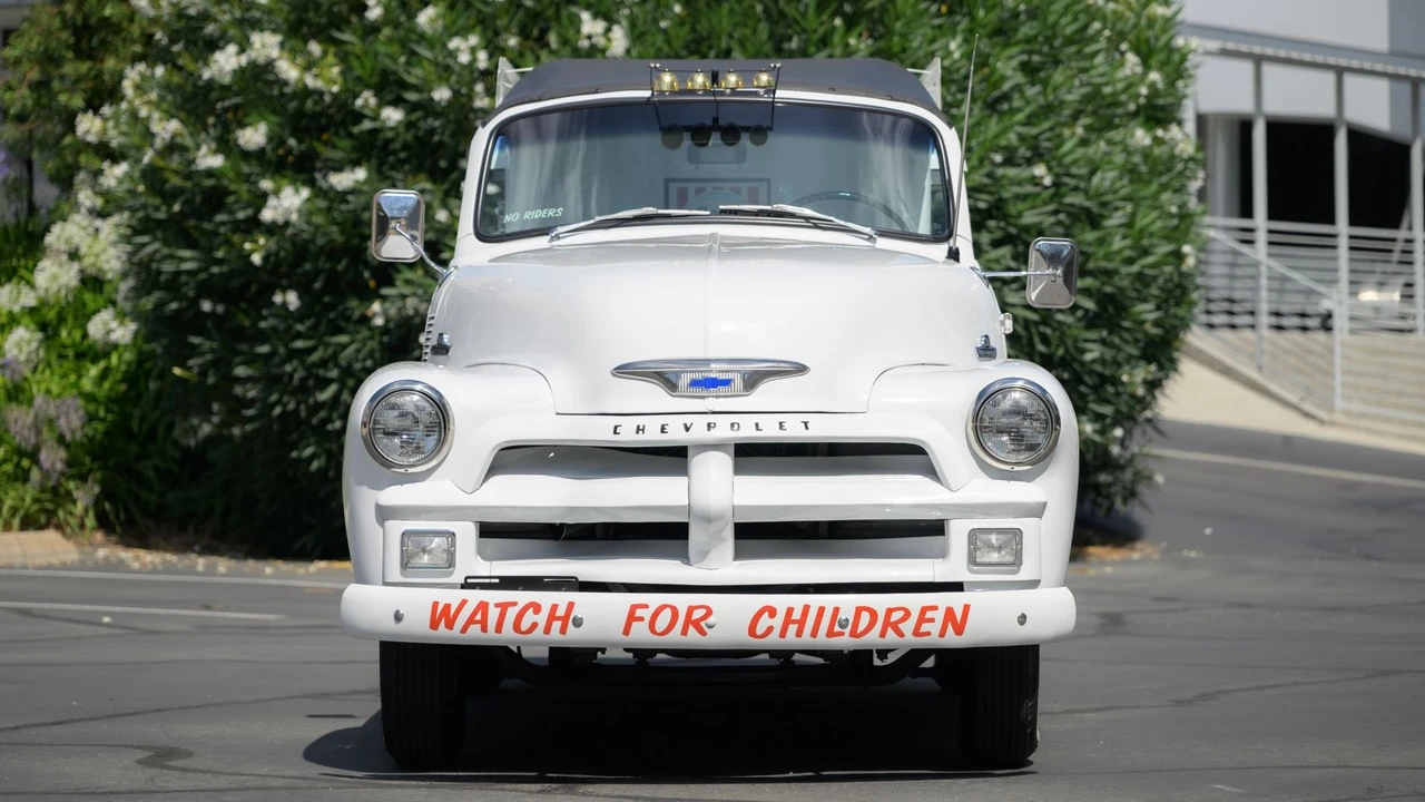 1955 Chevrolet Task Force - Image 4 of 31