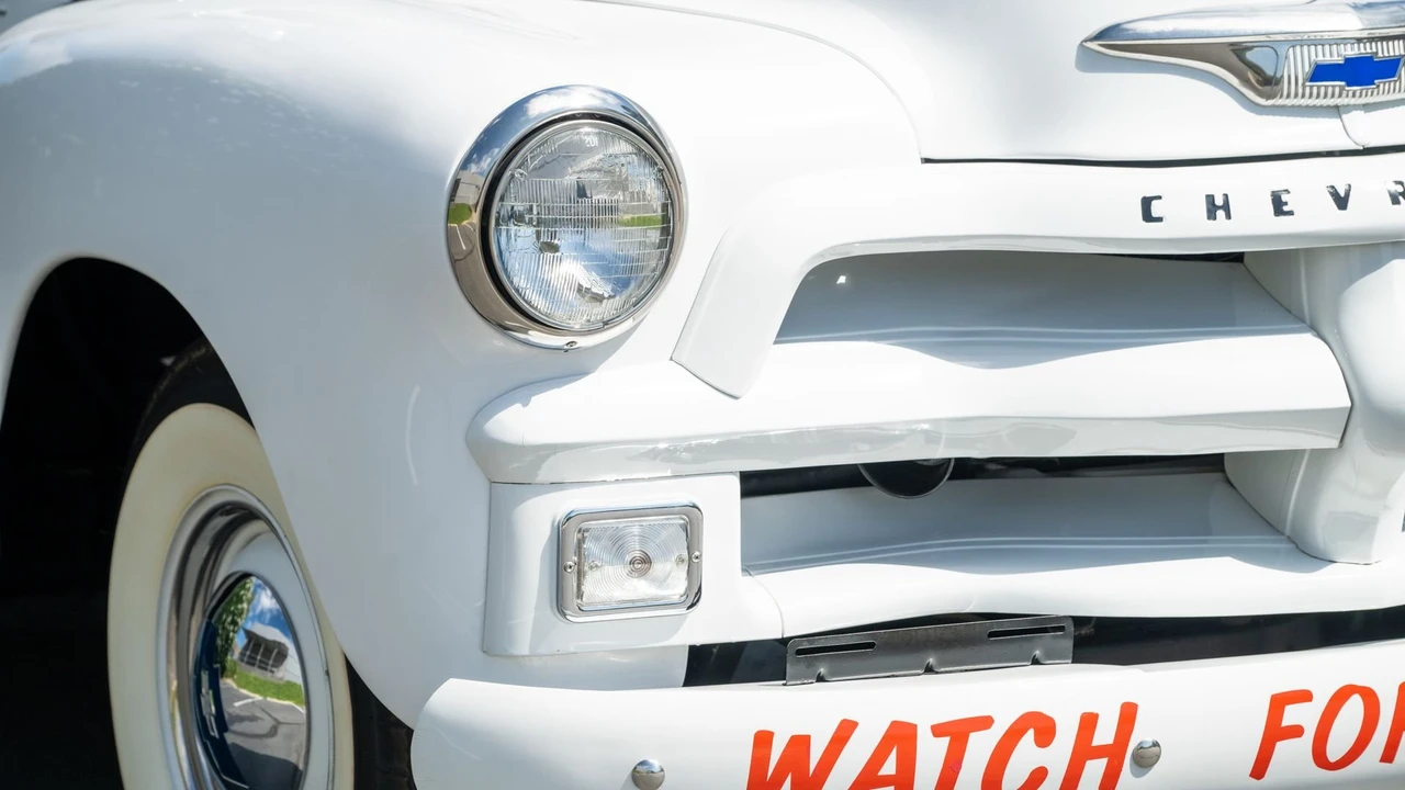 1955 Chevrolet Task Force - Image 31 of 31