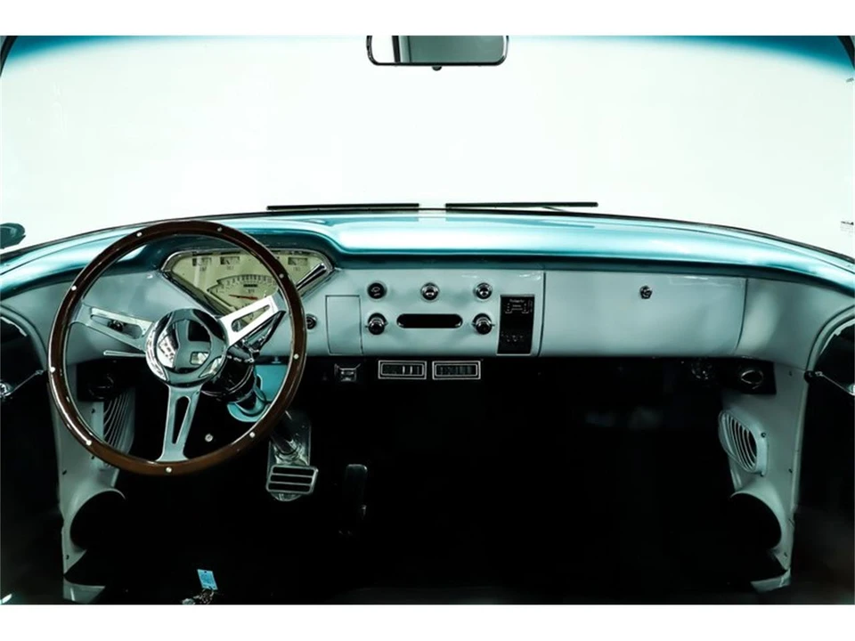 1955 Chevrolet Task Force - Image 22 of 31