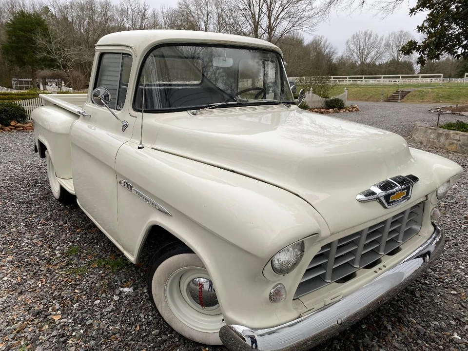 1955 Chevrolet Task Force - Image 10 of 31
