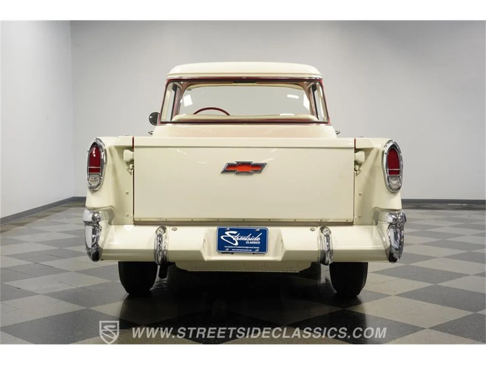 1955 Chevrolet Task Force - Image 8 of 31