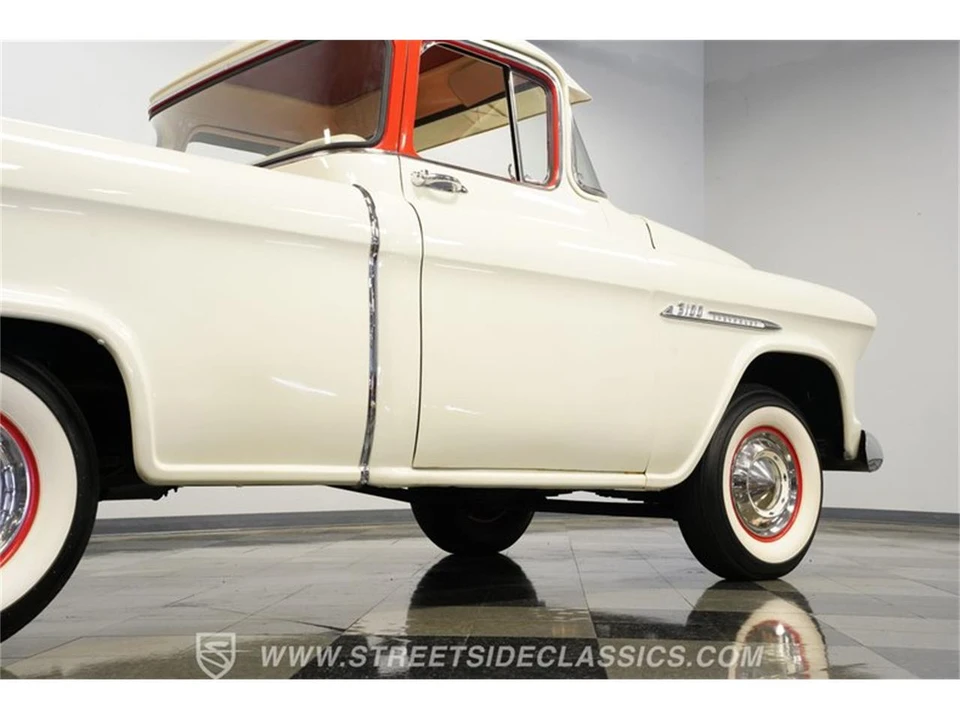 1955 Chevrolet Task Force - Image 26 of 31