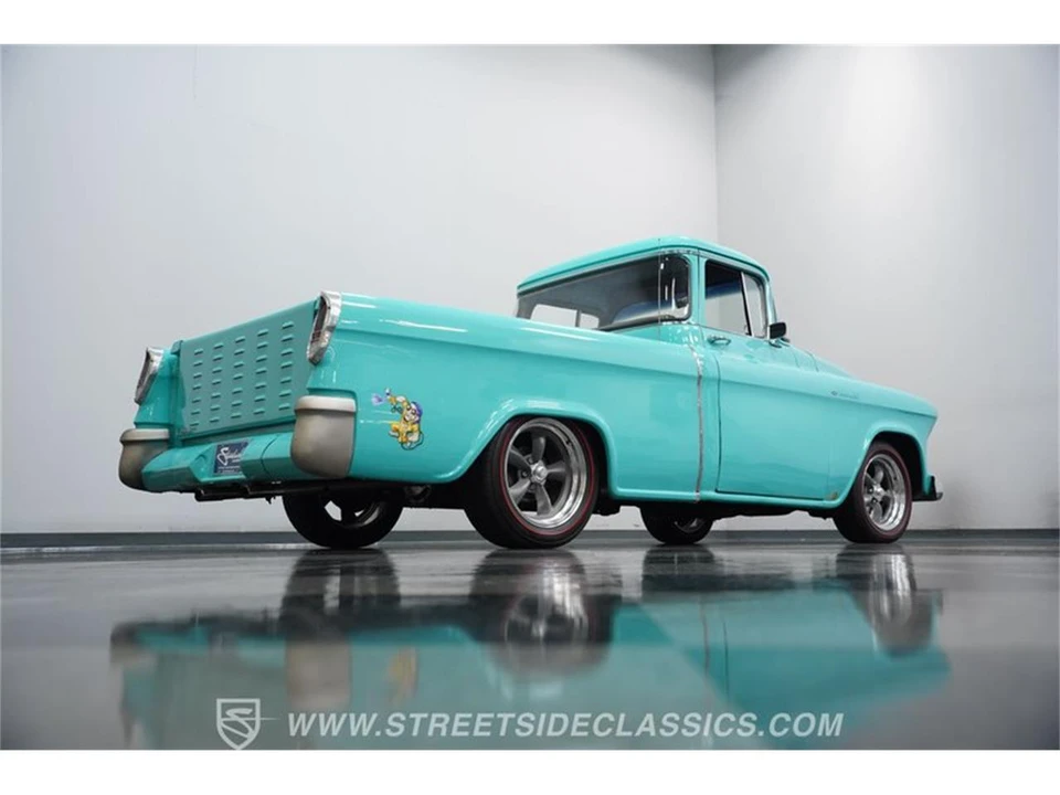 1955 Chevrolet Task Force - Image 24 of 31