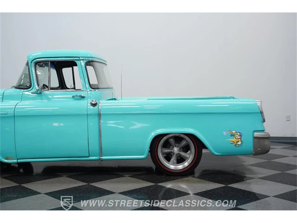 1955 Chevrolet Task Force - Image 21 of 31
