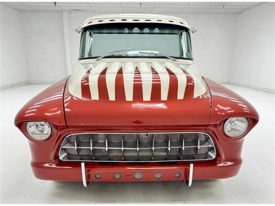 1955 Chevrolet Task Force - Image 8 of 31