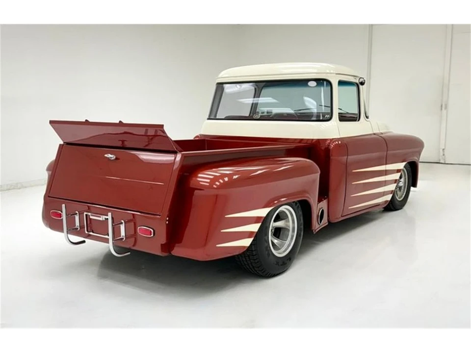1955 Chevrolet Task Force - Image 5 of 31