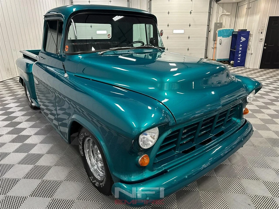 1955 Chevrolet Task Force - Image 5 of 31